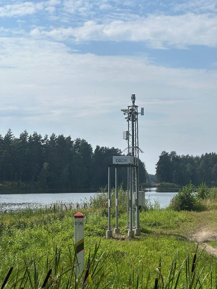 DBOX station at the border